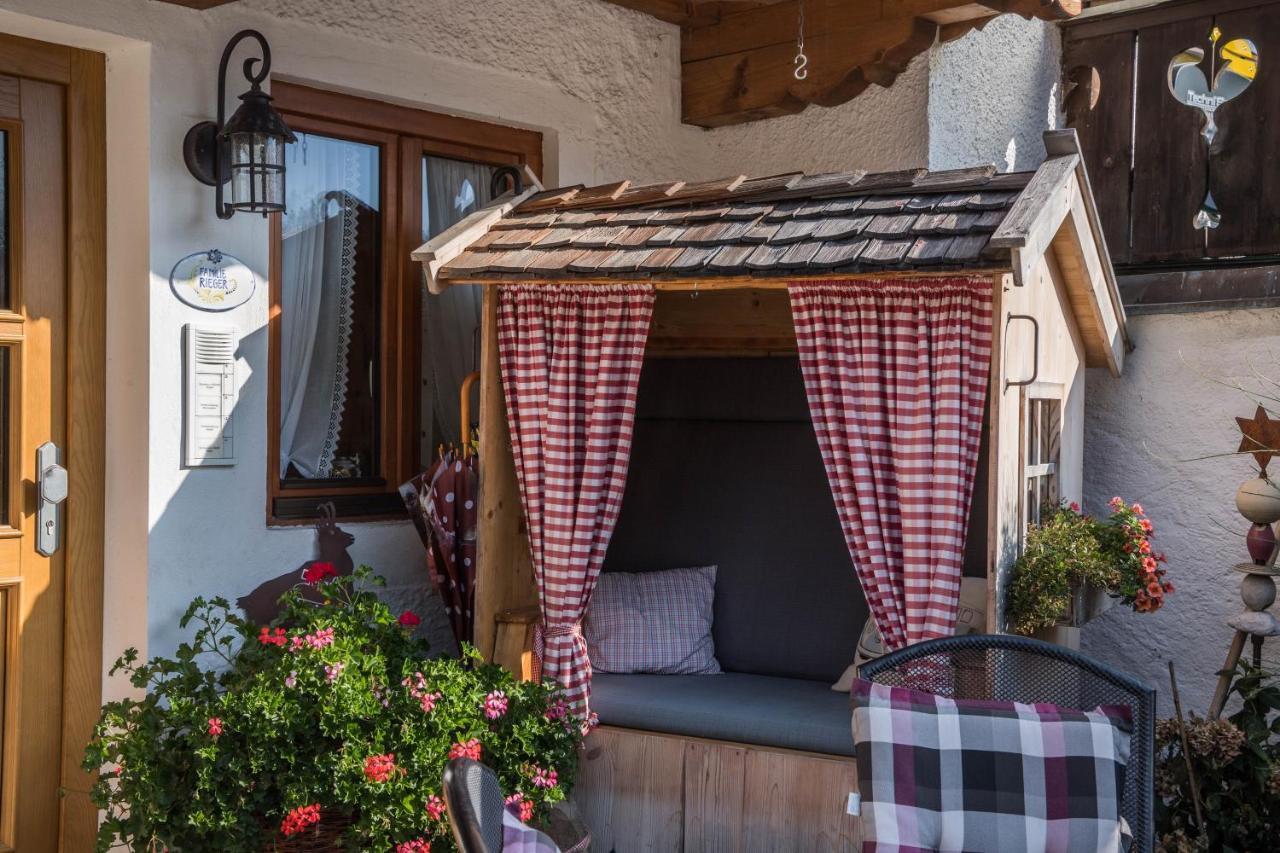Ferienwohnung Zugspitze 그라이나우 외부 사진
